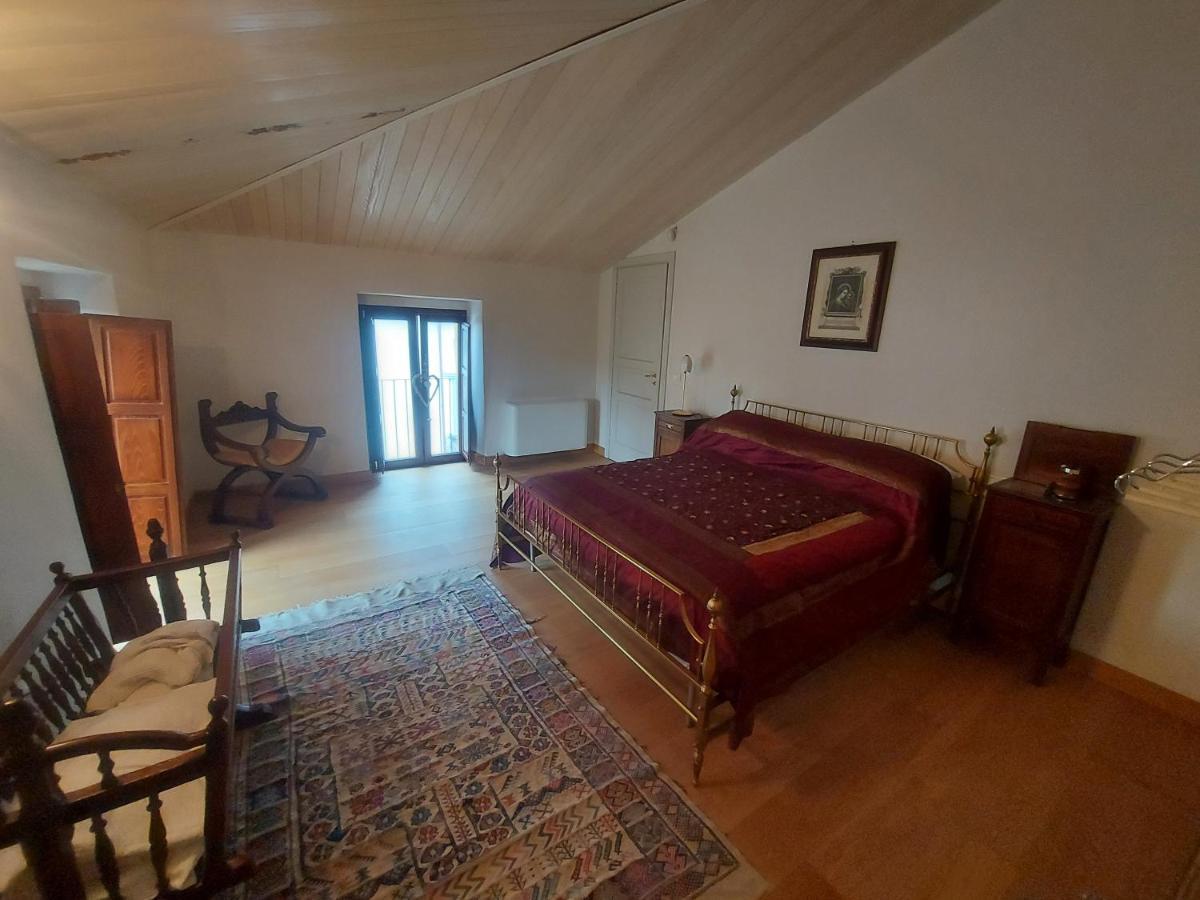 Palazzo Scura Panzió Vaccarizzo Albanese Kültér fotó